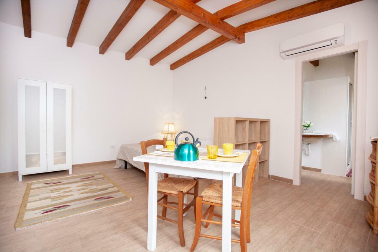 La Puppusedda Appartement San Teodoro  Buitenkant foto